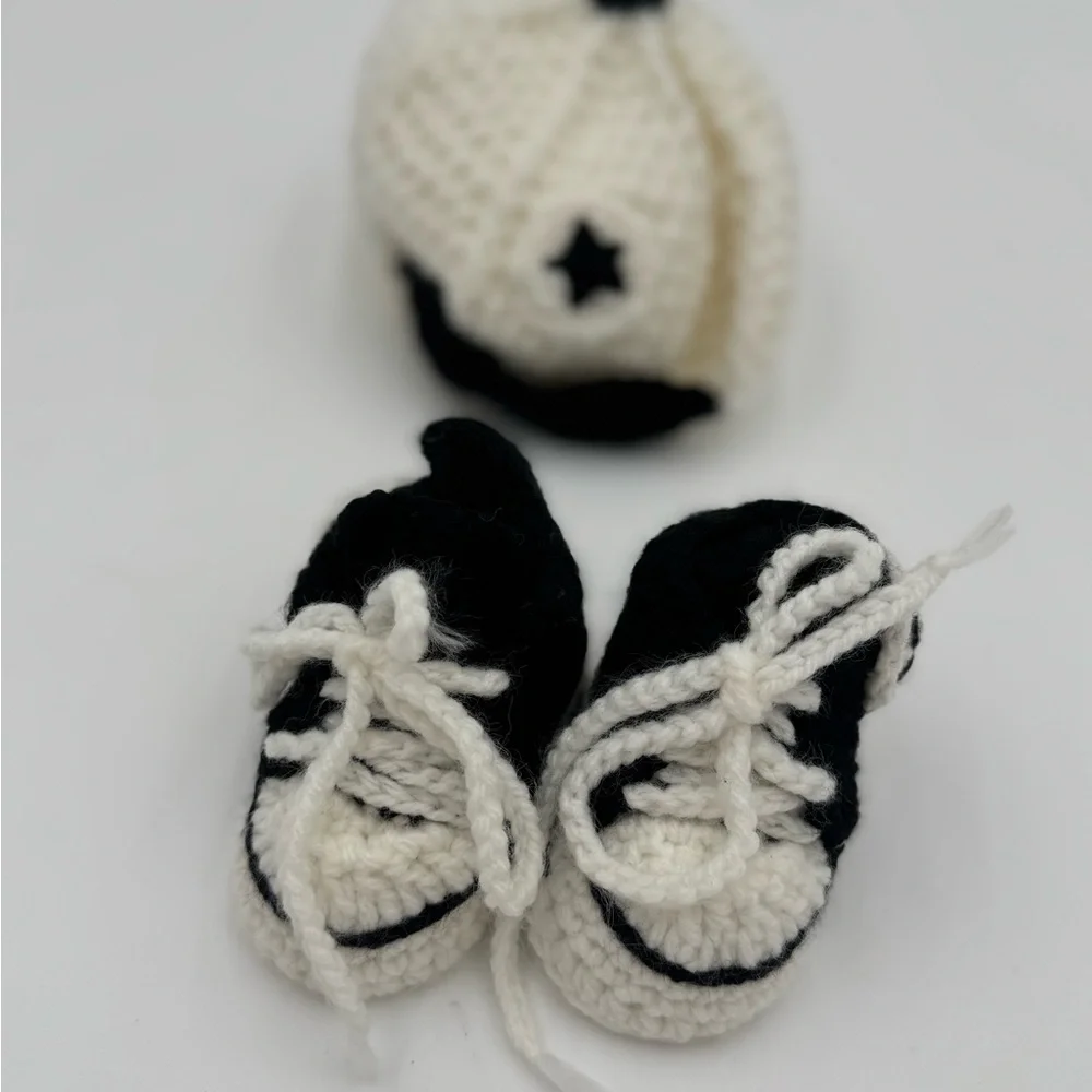 Handmade Crochet Baby Hat and Booties Set
